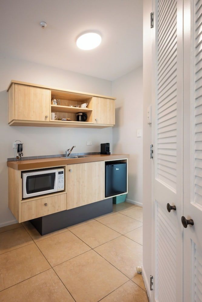 Tussock Peak Lodge Executive Spa Studio 15