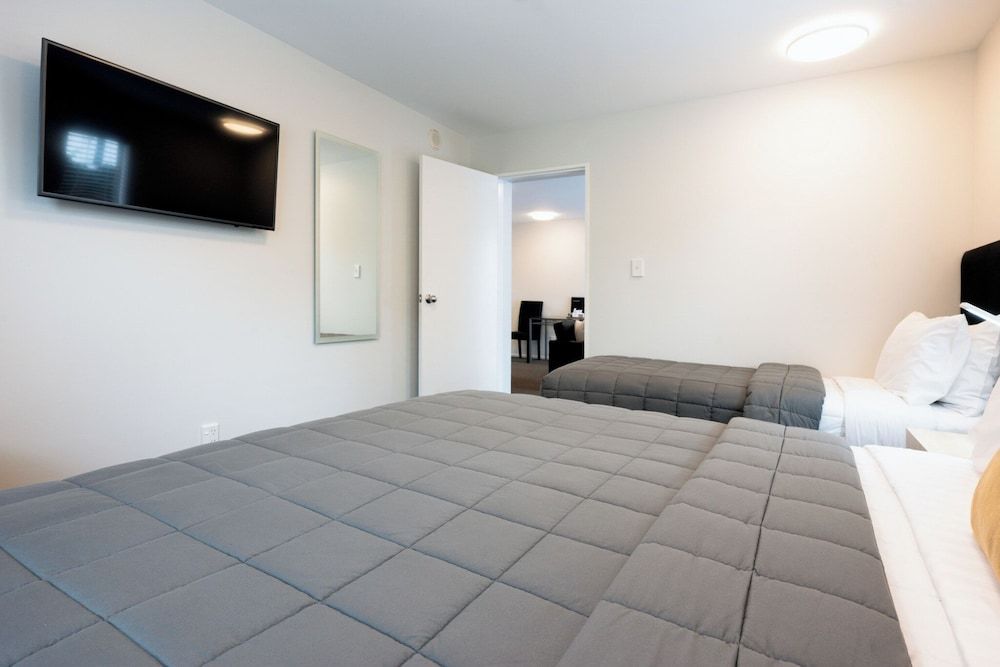 Tussock Peak Lodge Ground Floor Two Bedroom Family Apartment 2