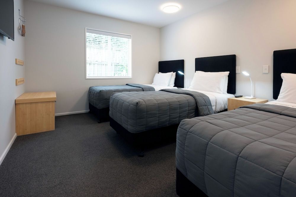 Tussock Peak Lodge Ground Floor Two Bedroom Family Apartment 3