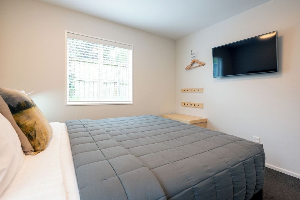 Tussock Peak Lodge Ground Floor Two Bedroom Family Apartment