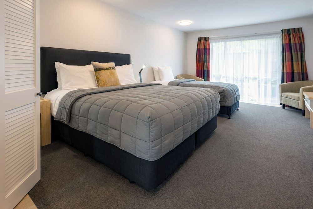 Tussock Peak Lodge Twin Spa Studio