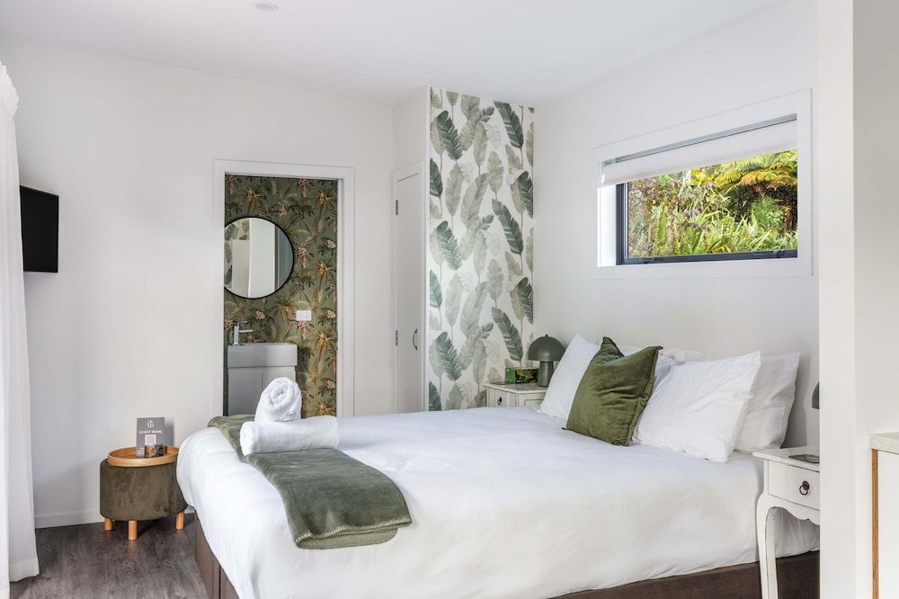 The Grove Turangi Classic Studio, Non Smoking 2