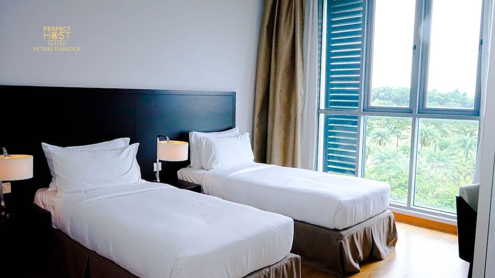 Premier Room, 2 Bedrooms, Non Smoking, Refrigerator & Microwave