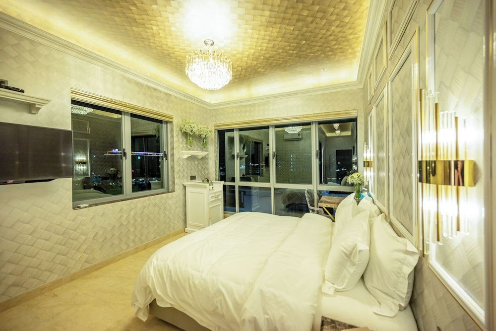 Ritz Residence @ Imago Mall Loft B Deluxe Double Room