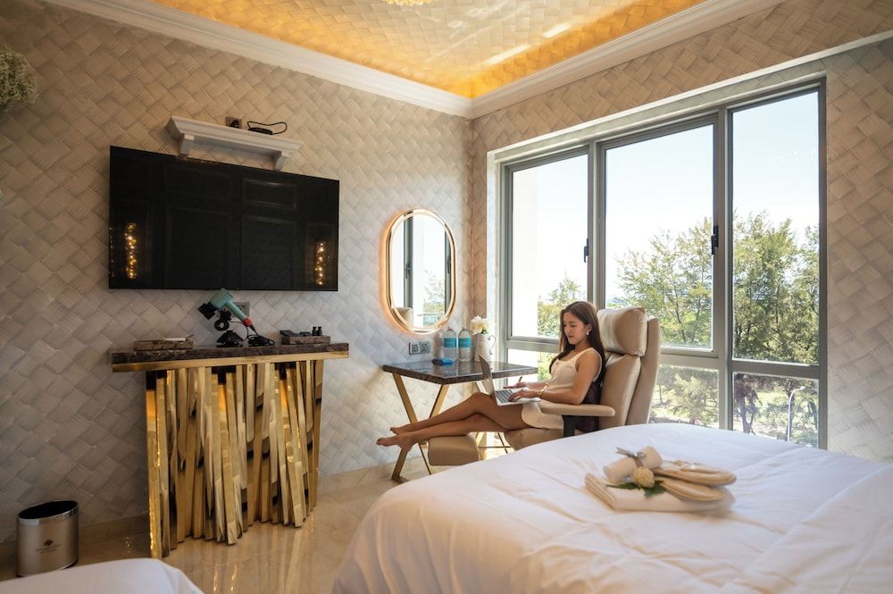 Ritz Residence @ Imago Mall Loft B Family Room 8