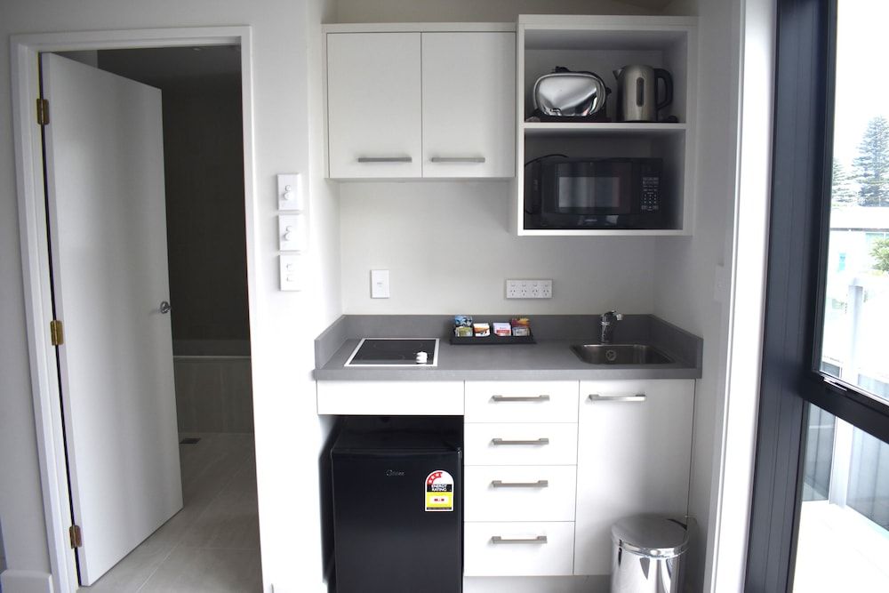 6 on Adams Superior Studio, Bay View 5