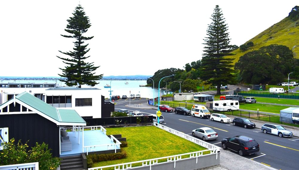 6 on Adams Superior Studio, Bay View 4