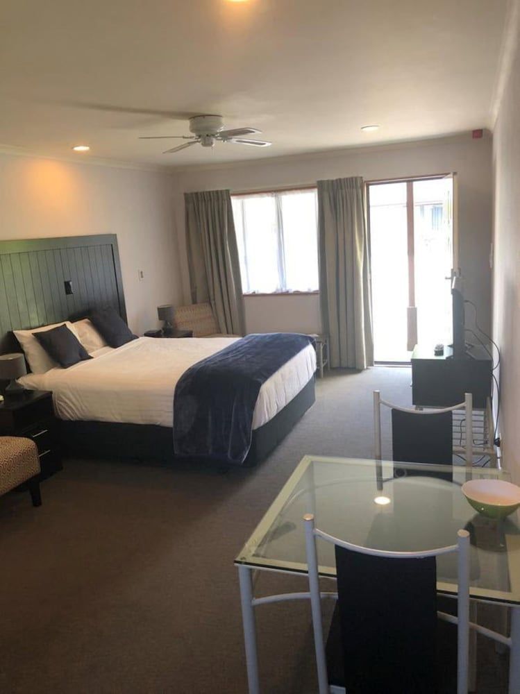 Bethlehem Motor Inn Standard Studio, 1 Queen Bed, Kitchenette 3