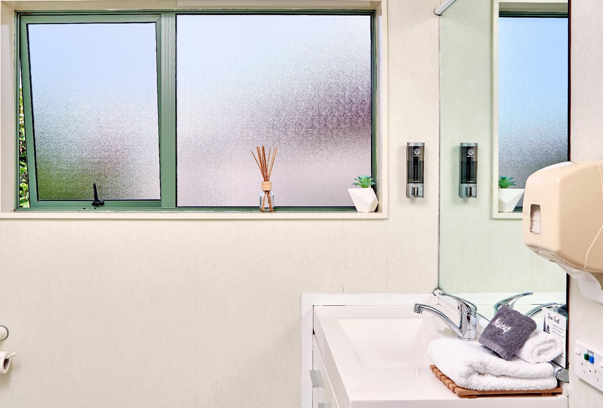 Barringtons Motor Lodge Twin Studio 2