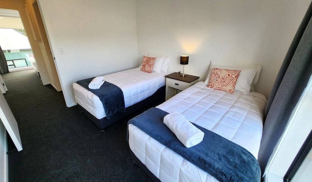 U Suites on Trieste Way Signature Townhome 12