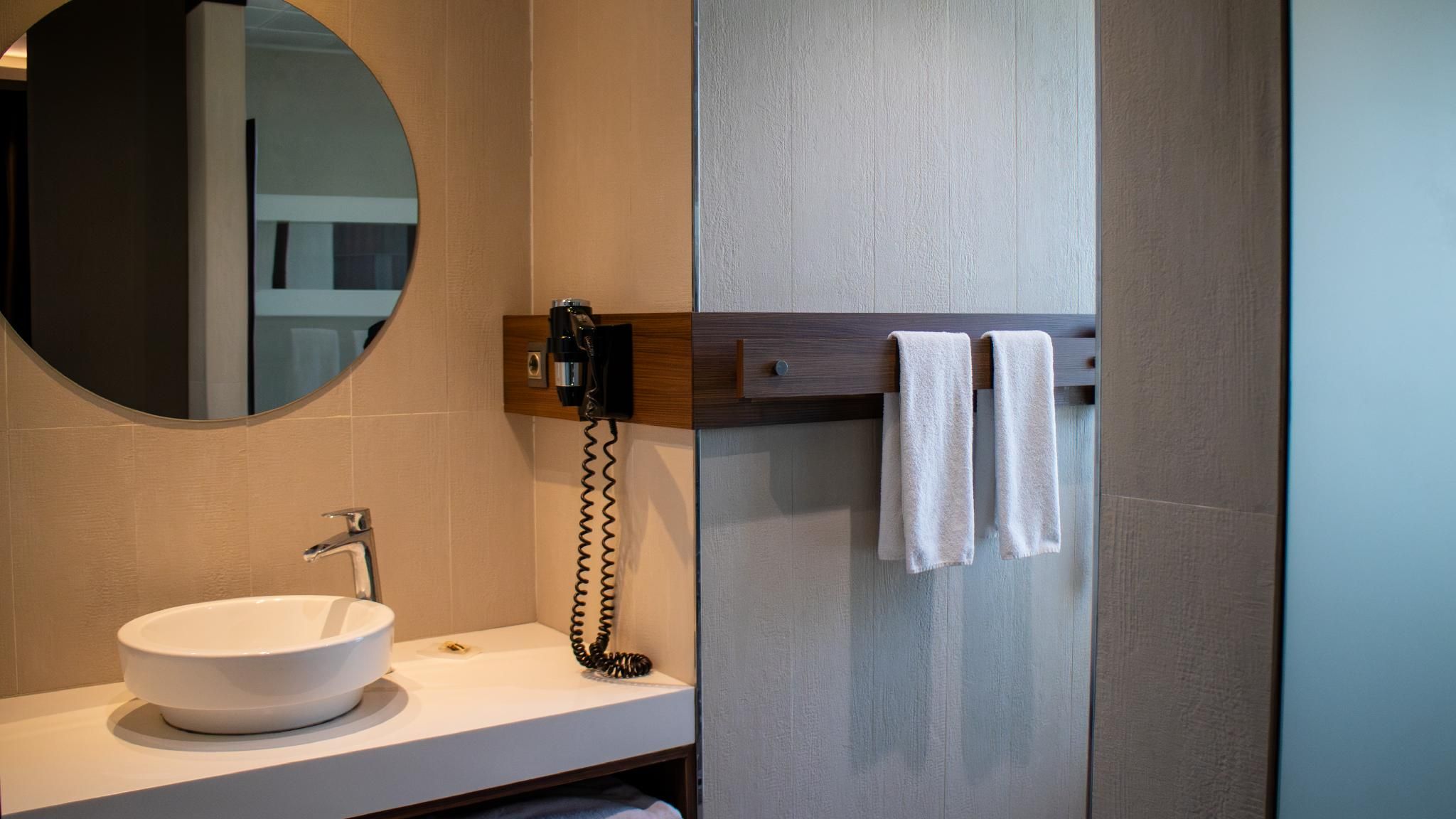 SAM ROYAL HOTEL Corner Suite with Double Bed 3