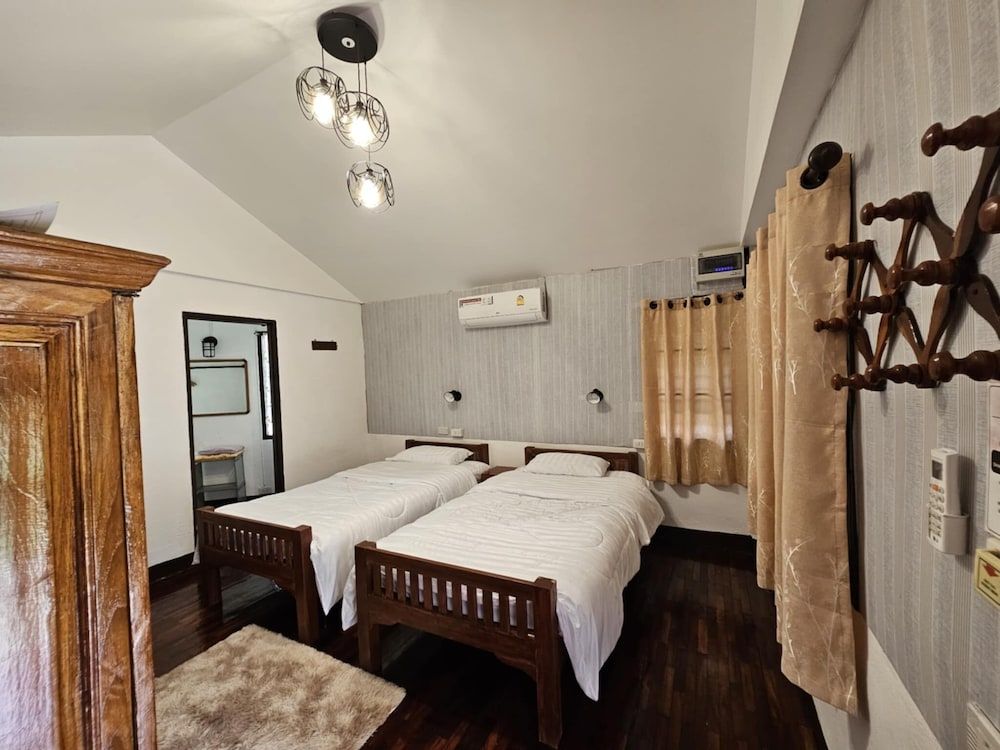 Family Shared Dormitory, River View