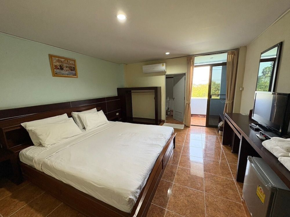 Cabbages & Condoms Hotel Ratchaburi