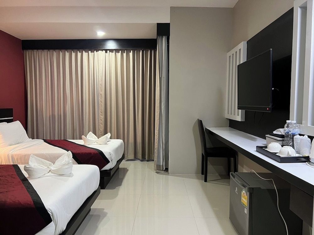 Standard Room, 2 Twin Beds, Non Smoking, Private Bathroom