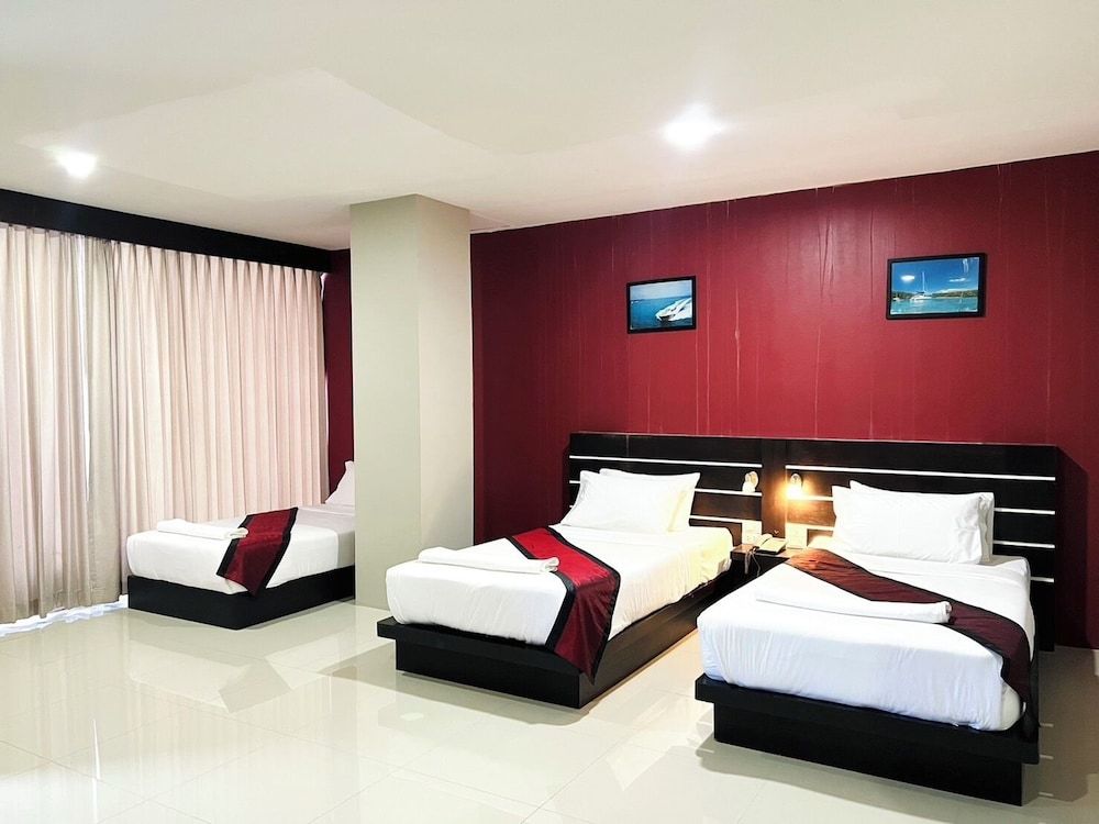 Family Room, 3 Twin Beds, Non Smoking