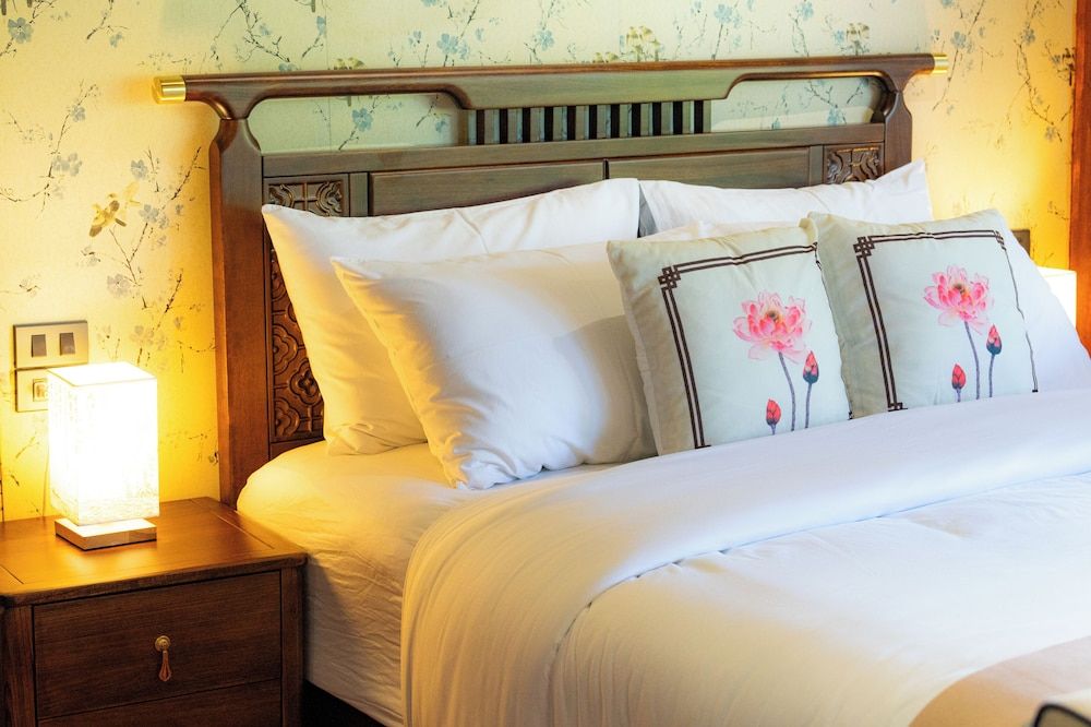 Long Chuan River Kwai Comfort Double Room, River View