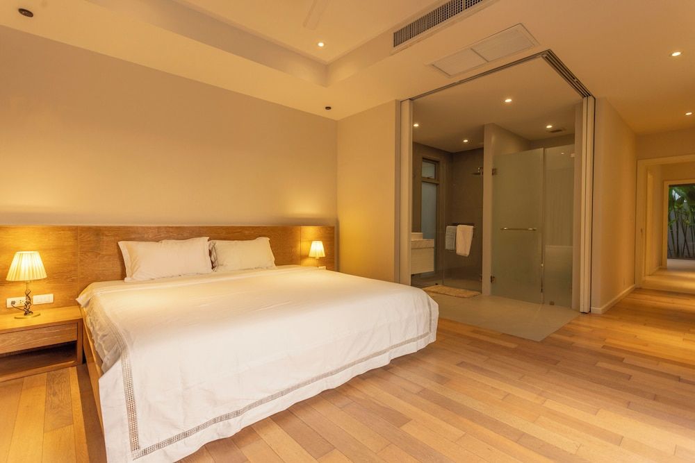 Famous 5 Trichada Resort  4-Bedroom V164 Luxury Villa 2