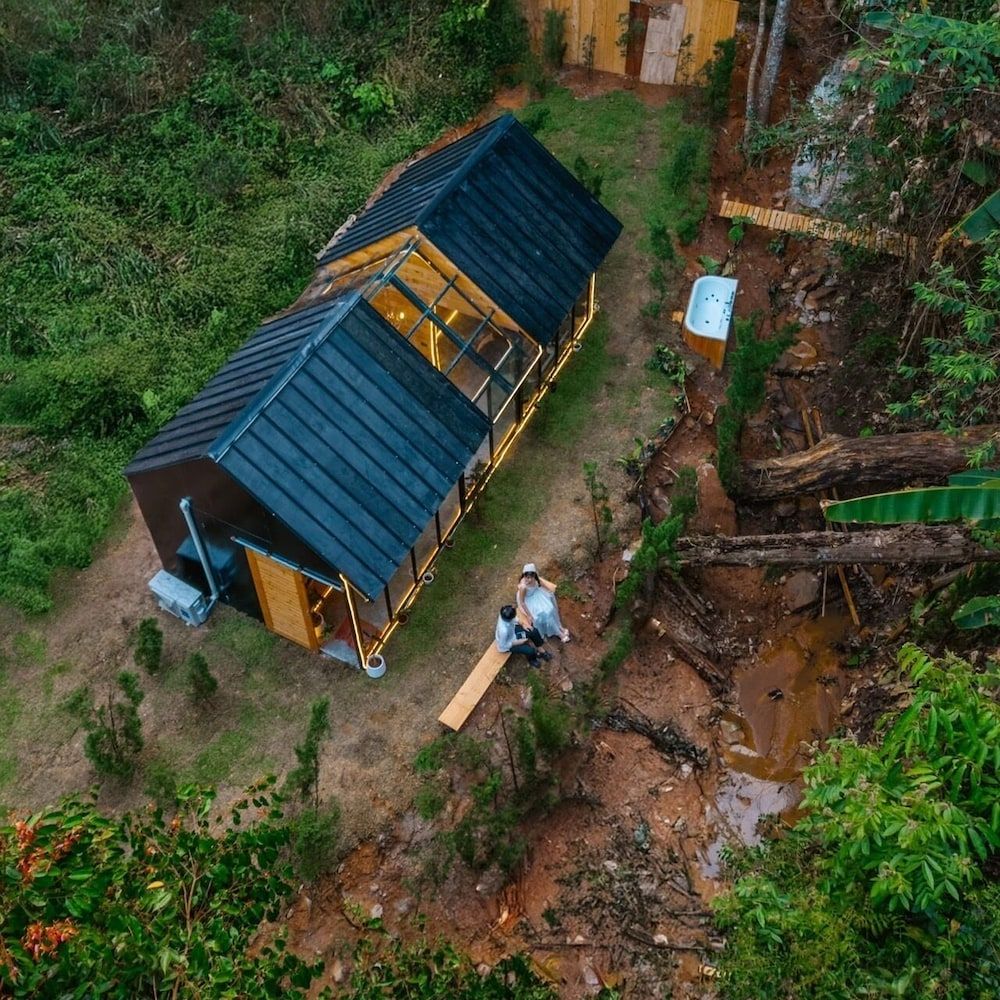 LOUVREFER The Moon 5