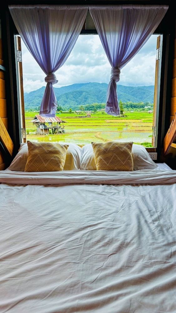 Deetorjai FarmStay Nan Family Room, Multiple Beds, Hill View