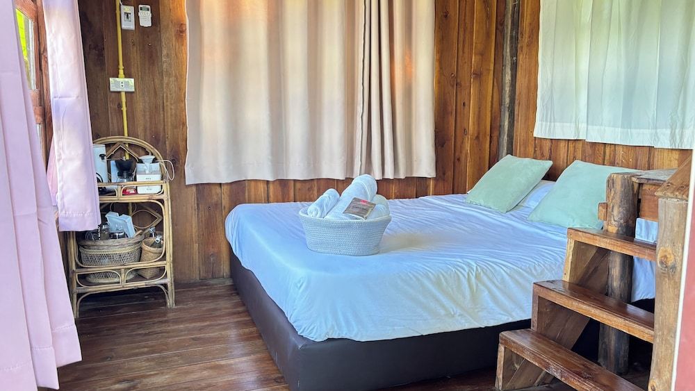 Deetorjai FarmStay Nan Standard House, 1 Bedroom, Hill View 7