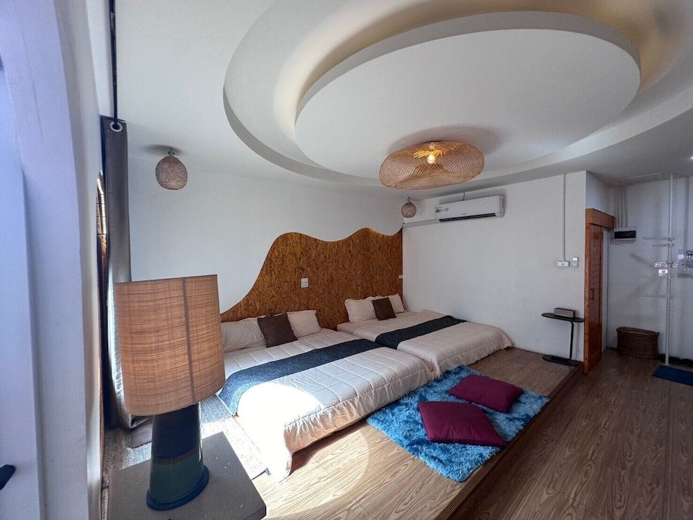 Lala Villa Kohlarn Superior Room, Private Pool, Pool View 3