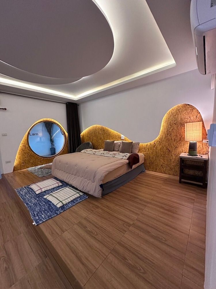 Lala Villa Kohlarn Superior Room, Private Pool, Courtyard View 5