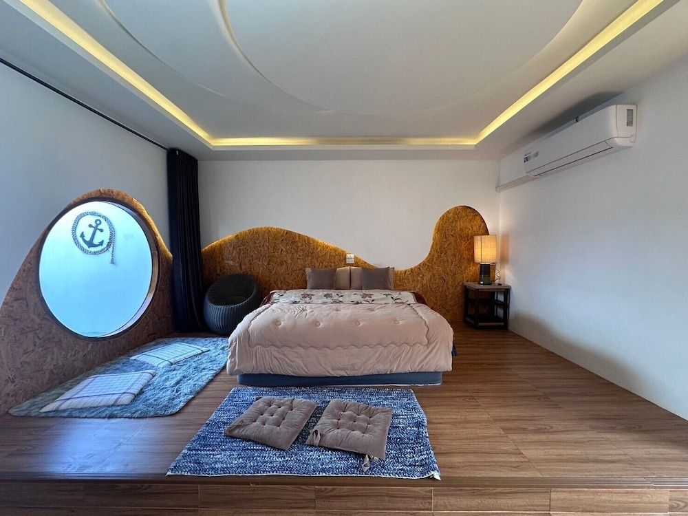 Lala Villa Kohlarn Superior Room, Private Pool, Courtyard View