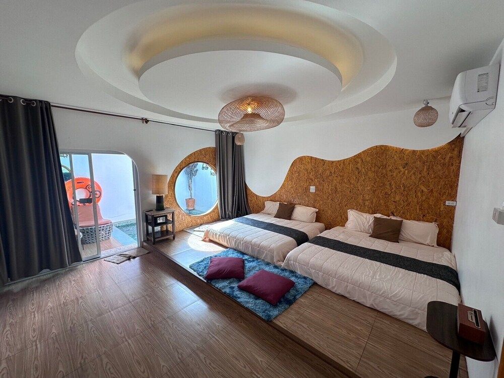 Lala Villa Kohlarn Superior Room, Private Pool, Pool View 2