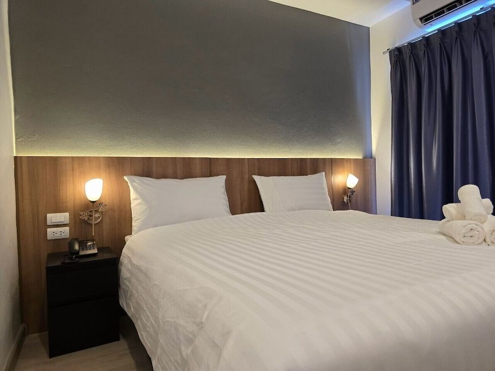 Manee Mantra Hotel Kanchanaburi Superior Double Room 5