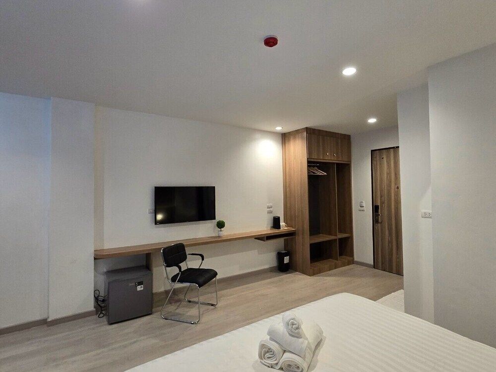 Manee Mantra Hotel Kanchanaburi Superior Double Room 8