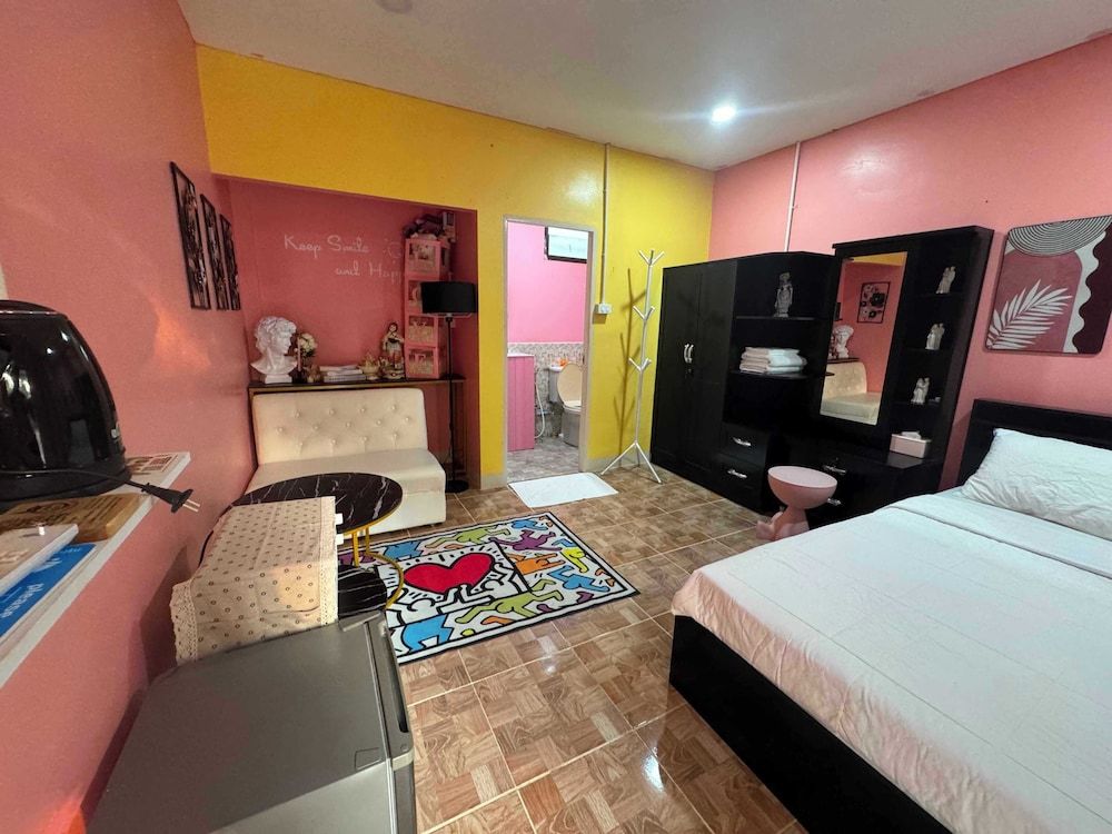 OYO 75539 Phanthida Resort and Cafe Deluxe Double Room 6