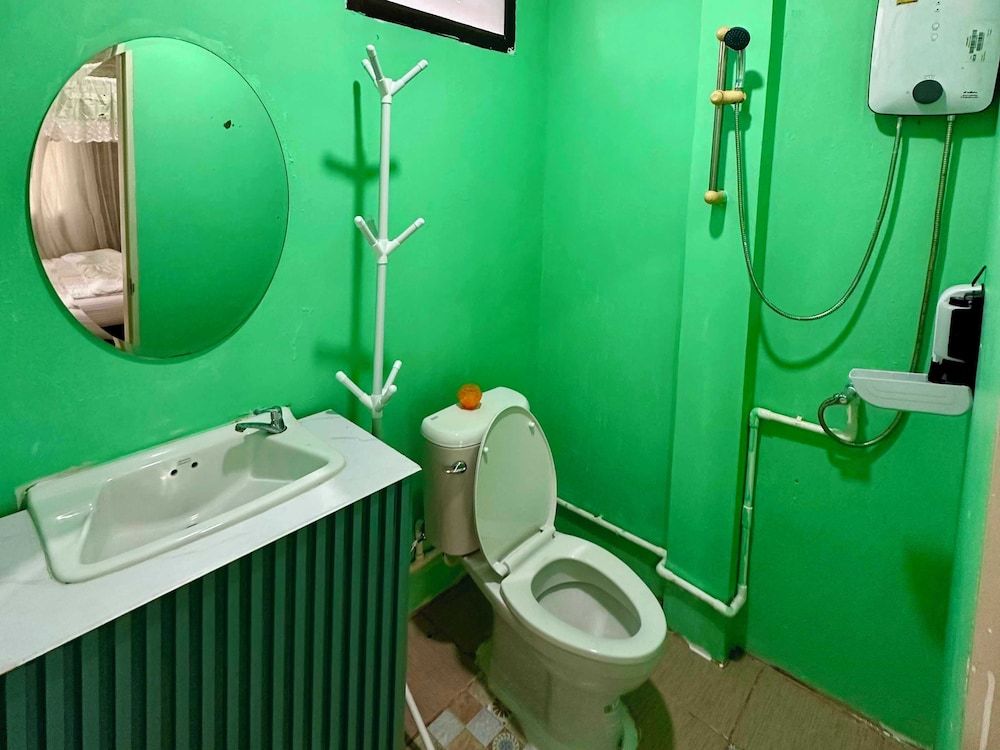 OYO 75539 Phanthida Resort and Cafe Deluxe Double Room 8