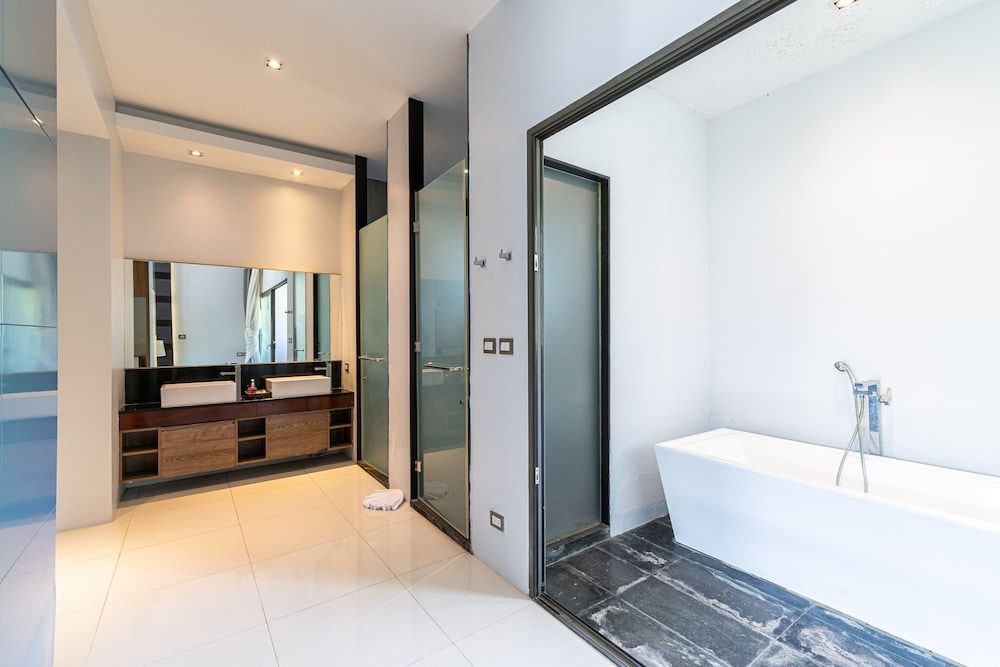 Phuket Moonlit Bay Seaview Resort&Spa Luxury Double Room, 1 King Bed, Private Pool 7