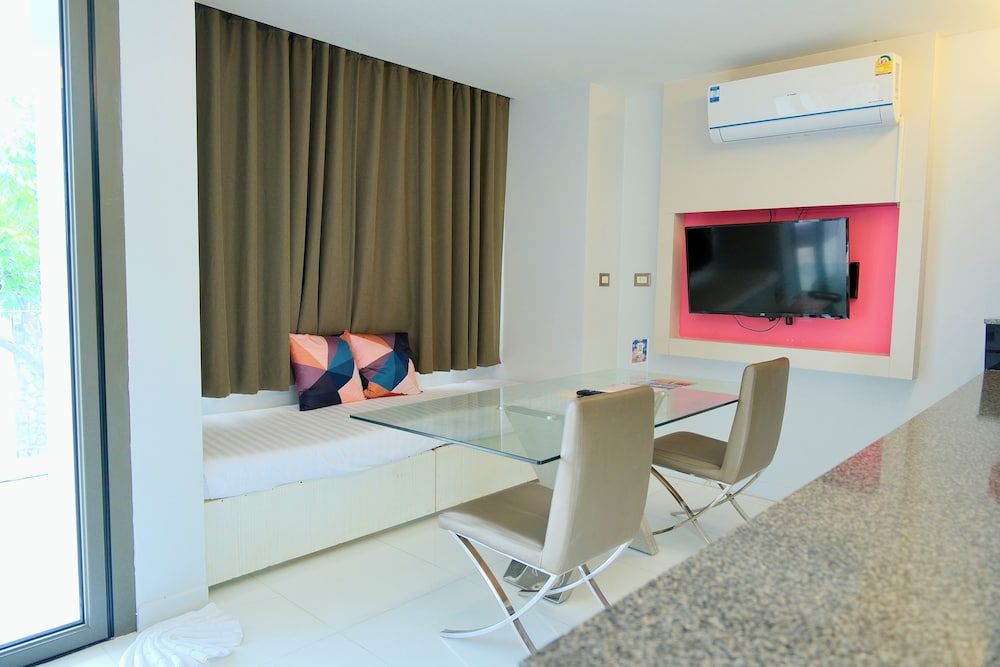 Phuket Moonlit Bay Seaview Resort&Spa Family Villa 14