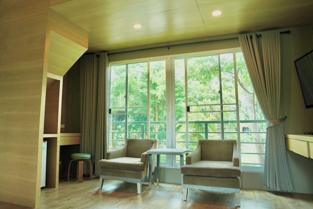 Tree Scape Mountain View Resort House, Multiple Beds 3