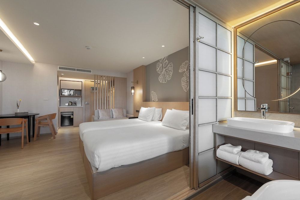 Salaya One Hotel & Service Apartment One Deluxe King Bed (Japanese Style) 2