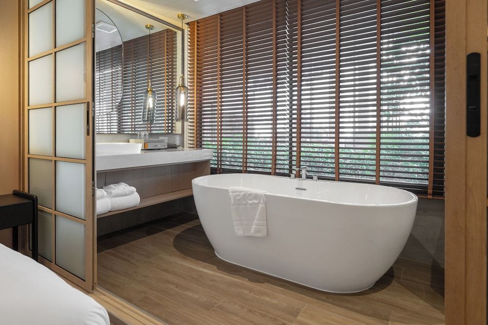 Salaya One Hotel & Service Apartment One Deluxe King Bed (Japanese Style) 6