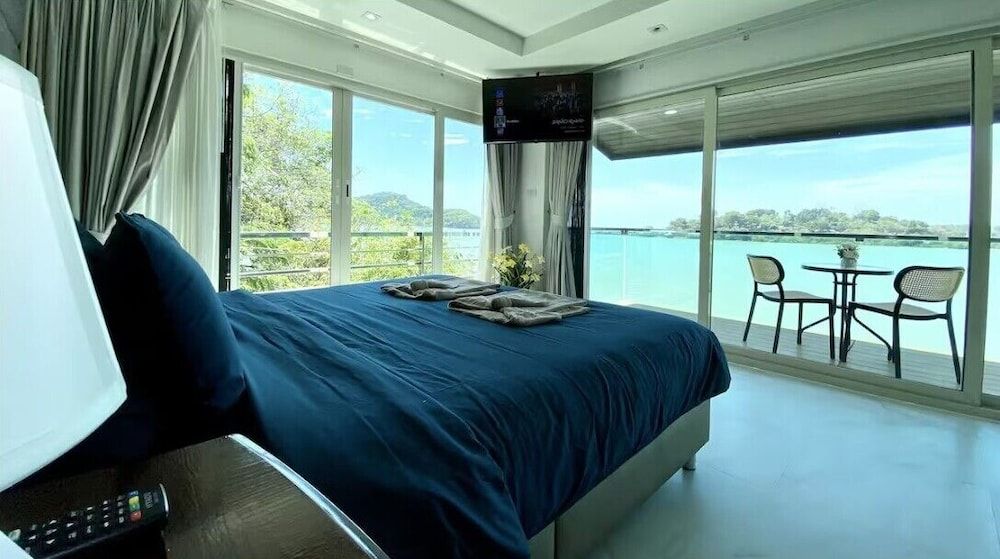 Baan Jayden Duplex Seaview Villa