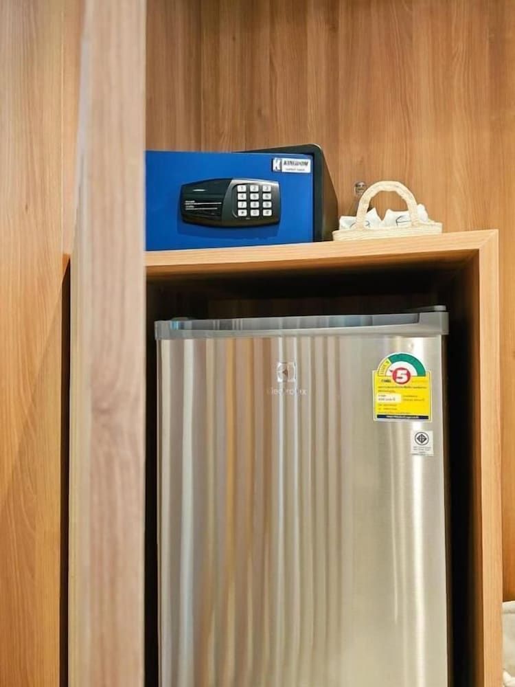 Siri Lagoona Resort Deluxe Garden Villa 9