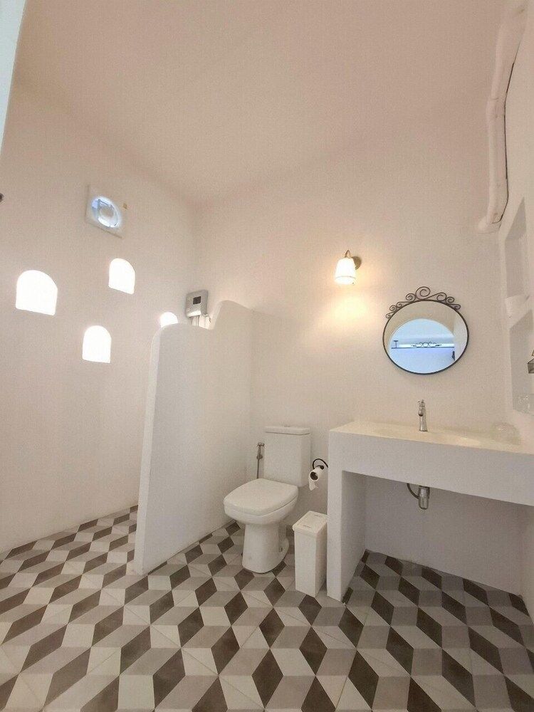 Villa La Flora Kaeng Krachan Deluxe Room, Garden View 9