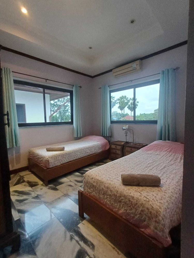 CET Resort & Rayong Padelcenter Villa, Garden View, Poolside 4