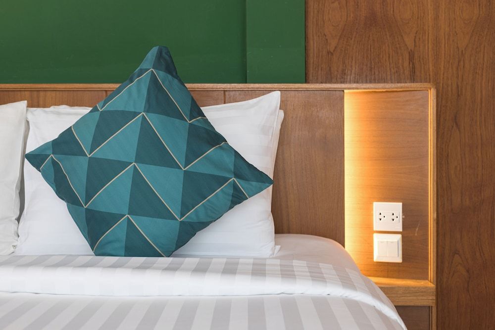 Blue Palm Kata Resort Deluxe Bungalow, Garden View