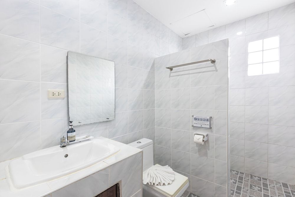 Blue Palm Kata Resort Family Apartment, 2 Bedrooms, Resort View 7