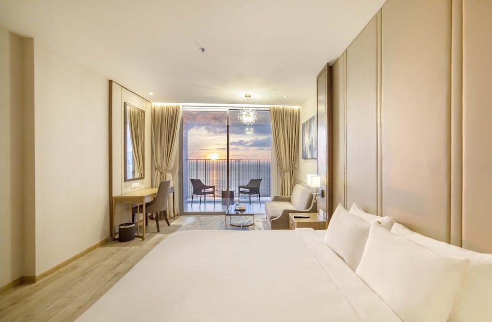 Deluxe Studio, Balcony, Sea View