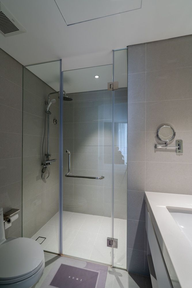 Linn Hotel Bac Giang Basic Studio 4