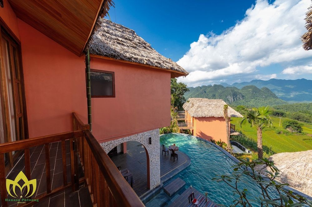 Hanasa Pu Luong Resort Deluxe Double or Twin Room 6