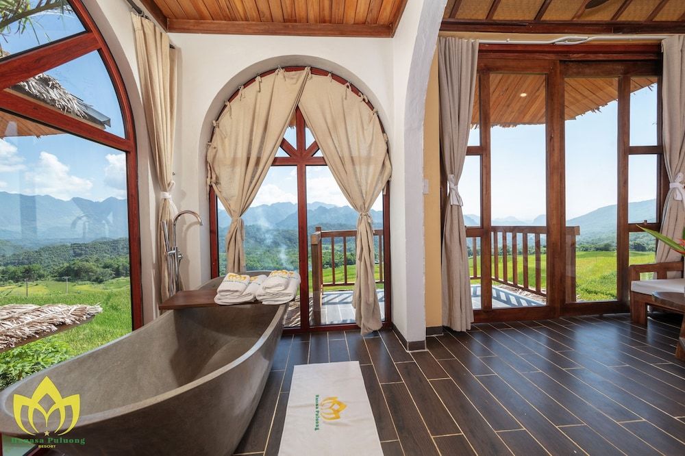 Hanasa Pu Luong Resort Premium Bungalow 5