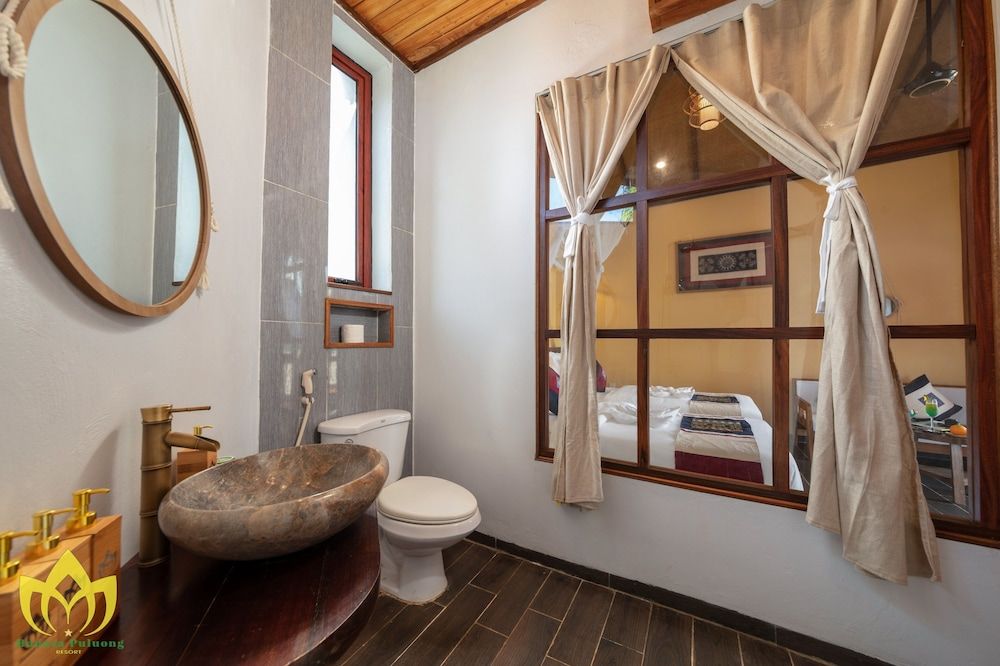 Hanasa Pu Luong Resort Deluxe Double or Twin Room 4