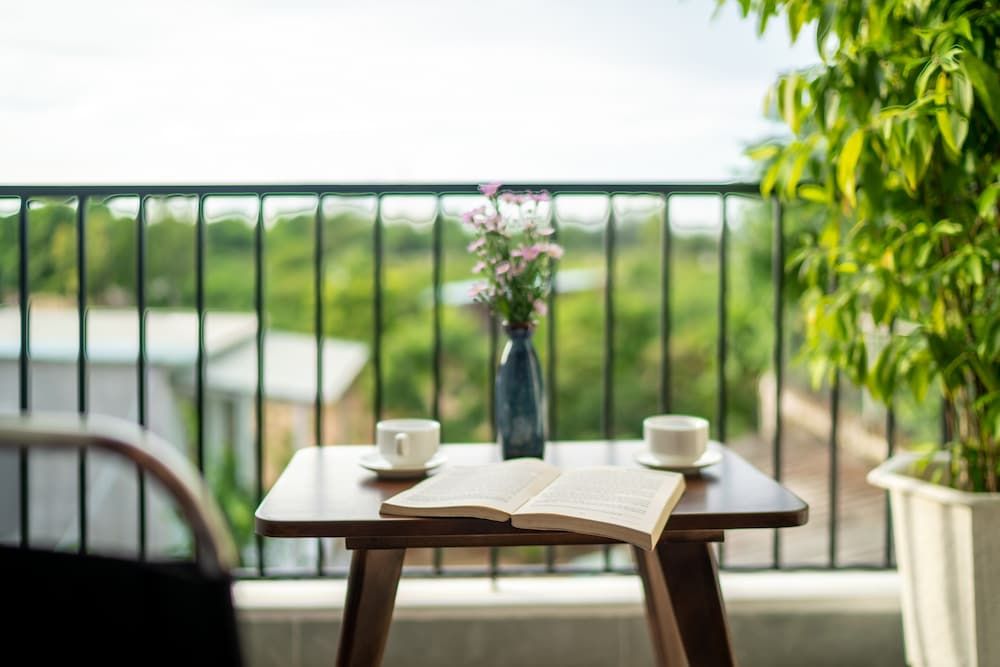 Cat Tien Villa Hoi An Family Triple Room, Pool View 5