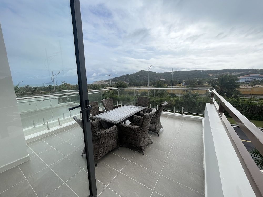 Luxury Room, Garden View
